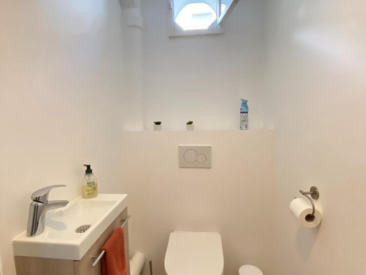 Charmant T3 Renove En Centre-Ville D'Annecy Avec Balcon, Ascenseur Et Parking Prive - Fr-1-432-83 المظهر الخارجي الصورة
